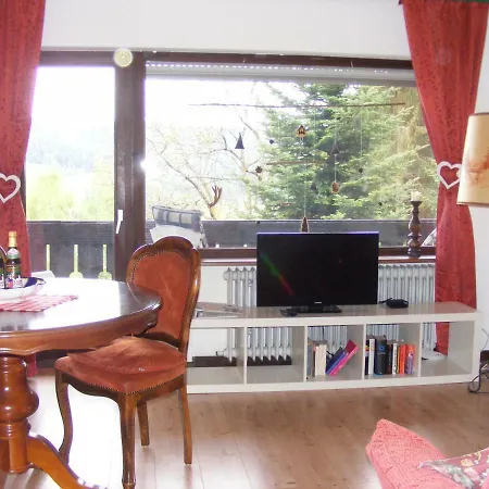 아파트 Appartementhaus Schwarzwaldblick